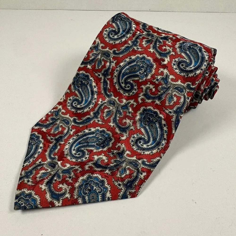 Christian Dior Tie Mens OS Red Paisley Monsieur Vintage Designer Necktie 0219